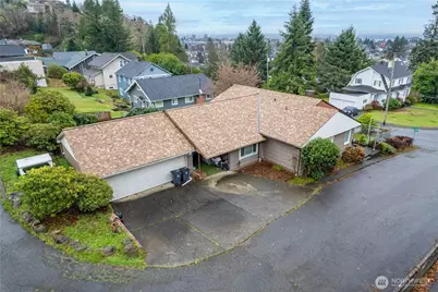301 Sunset Drive, Hoquiam, WA 98550 - Photo 1