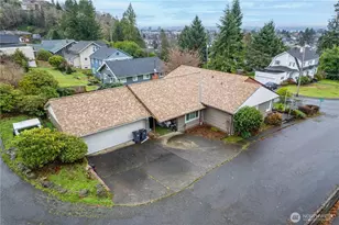 301 Sunset Dr, Hoquiam, WA 98550 - Photo 1