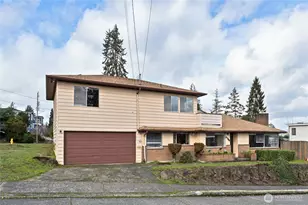 5706 S Upland Rd, Seattle, WA 98118 - Photo 1
