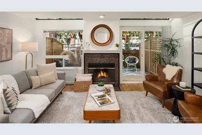 512 10th Avenue E #3, Seattle, WA 98102 - Photo 1