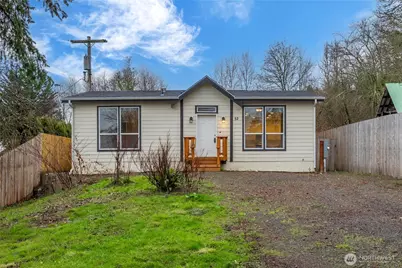 52 SE Spring St, Chehalis, WA 98532 - Photo 1