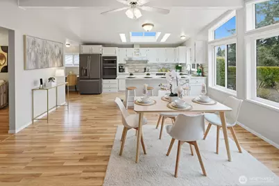 1427 100th Street SW #39, Everett, WA 98204 - Photo 1