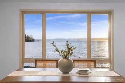 9727 NE Juanita Drive #308, Kirkland, WA 98034 - Photo 1