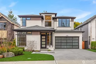 13117 NE 104th St, Kirkland, WA 98033 - Photo 1