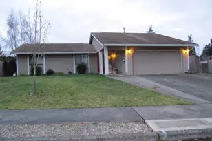 2804 12th St SE, Puyallup, WA 98374 - Photo 1