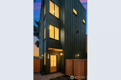 920 34th Avenue #B, Seattle, WA 98122 - Photo 1