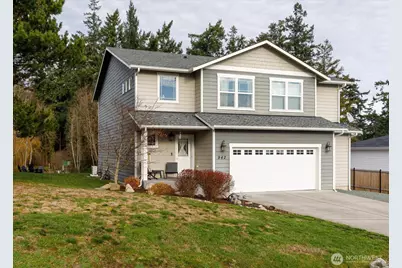 942 Walker Heights Place, Oak Harbor, WA 98277 - Photo 1