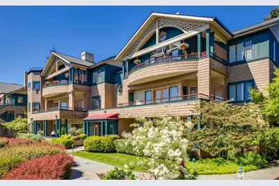 470 Wood Avenue SW #1A, Bainbridge Island, WA 98110 - Photo 1