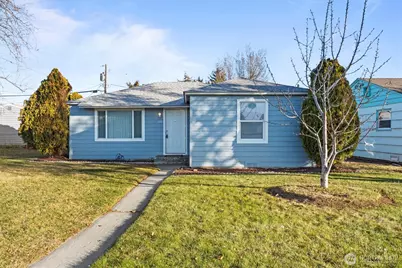 172 D Street SE, Ephrata, WA 98823 - Photo 1