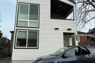 2655 9th Ave W, Seattle, WA 98119 - Photo 1