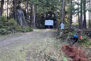 56 Rainbow Ln, Pacific Beach, WA 98571 - Photo 1