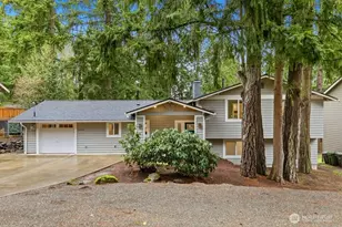 16130 SE Newport Way, Bellevue, WA 98006 - Photo 1