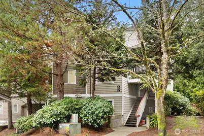 18501 SE Newport Way #H237, Issaquah, WA 98027 - Photo 1