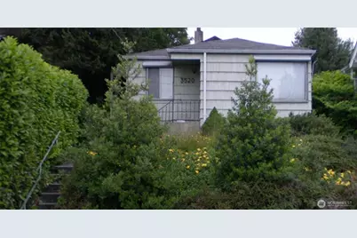 3522 Ashworth Avenue N, Seattle, WA 98103 - Photo 1