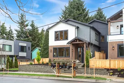 8108 126th Avenue NE, Kirkland, WA 98033 - Photo 1