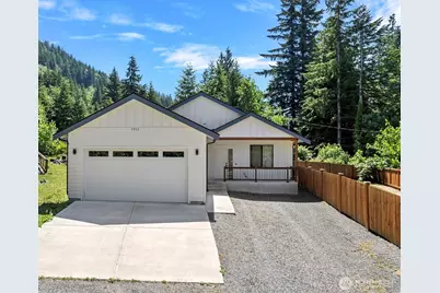 7952 Apache Drive, Maple Falls, WA 98266 - Photo 1