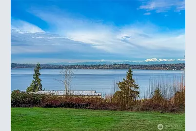 5833 104th Avenue NE, Kirkland, WA 98033 - Photo 1