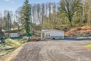 152 Crow Butte Rd, Longview, WA 98632 - Photo 1