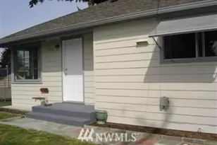 12010 76th Ave S, Seattle, WA 98178 - Photo 1