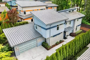 21955 SE 30th Pl, Sammamish, WA 98075 - Photo 1