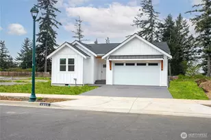 412 W 4th St, Everson, WA 98247 - Photo 1