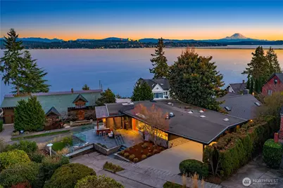 5323 NE 42nd Street, Seattle, WA 98105 - Photo 1