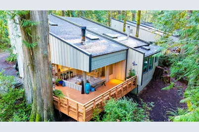 681 E Pointes Drive W, Shelton, WA 98584 - Photo 1