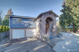 13902 Beverly Park Rd, Lynnwood, WA 98087 - Photo 1
