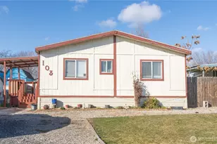 3010 W Peninsula Dr, Moses Lake, WA 98837 - Photo 1