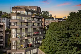 505 W Mercer Pl, Seattle, WA 98119 - Photo 1