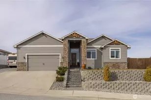 457 Whisper Pl, Chelan, WA 98816 - Photo 1