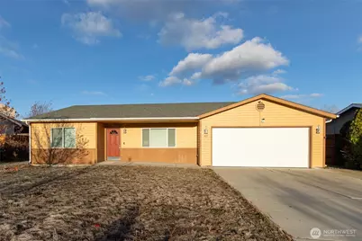 407 N 75th Avenue, Yakima, WA 98908 - Photo 1