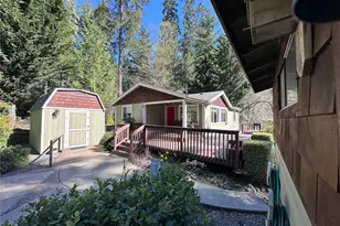 920 E Mason Lake Dr E, Grapeview, WA 98546 - Photo 1