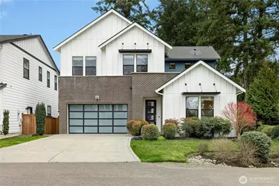 8784 NE Winslow Grove Court, Bainbridge Island, WA 98110 - Photo 1