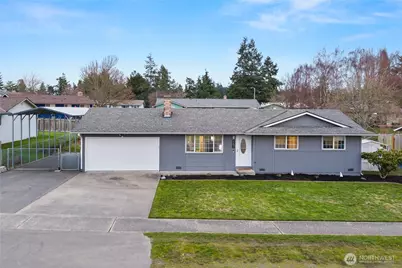 882 SW McCrohan Street, Oak Harbor, WA 98277 - Photo 1
