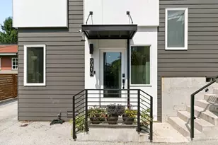901 28th Ave S, Seattle, WA 98144 - Photo 1