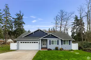 1989 Virginia Ave, Coupeville, WA 98239 - Photo 1