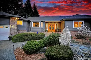 119 Glacier Peak Dr, Camano Island, WA 98282 - Photo 1