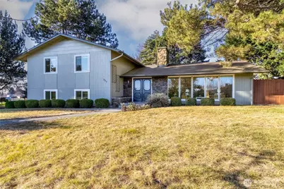 377 SE Highland Park Drive, College Place, WA 99324 - Photo 1