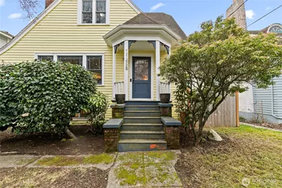 1125 N 77th Street, Seattle, WA 98103 - Photo 1