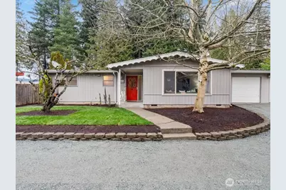 6421 S 124th Street, Seattle, WA 98178 - Photo 1
