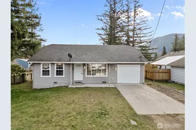 224 7th Street, Gold Bar, WA 98251 - Photo 1