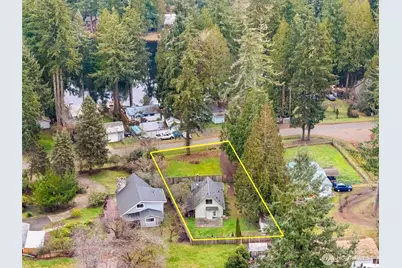 371 E Lakeshore Drive W, Shelton, WA 98584 - Photo 1