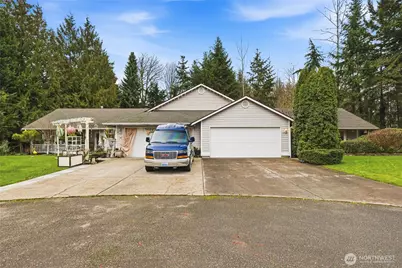 13325 105th Avenue Ct E, Puyallup, WA 98374 - Photo 1
