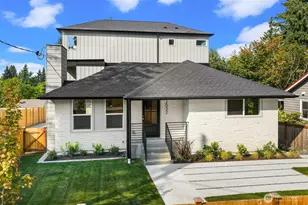 2032 NE 123rd St, Seattle, WA 98125 - Photo 1