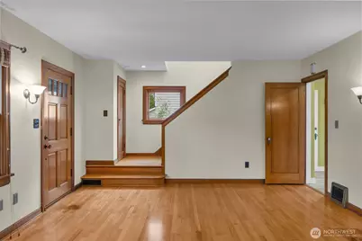 1743 NE 130th Place, Seattle, WA 98125 - Photo 5