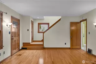 1743 NE 130th Pl, Seattle, WA 98125 - Photo 5