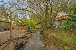 1743 NE 130th Pl, Seattle, WA 98125 - Photo 33