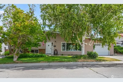 1115 Wedgewood Avenue, Wenatchee, WA 98801 - Photo 1