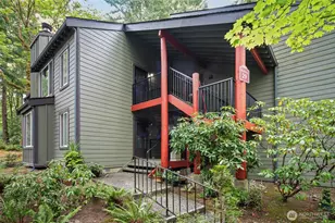 14424 NE 30th Pl, Bellevue, WA 98007 - Photo 1